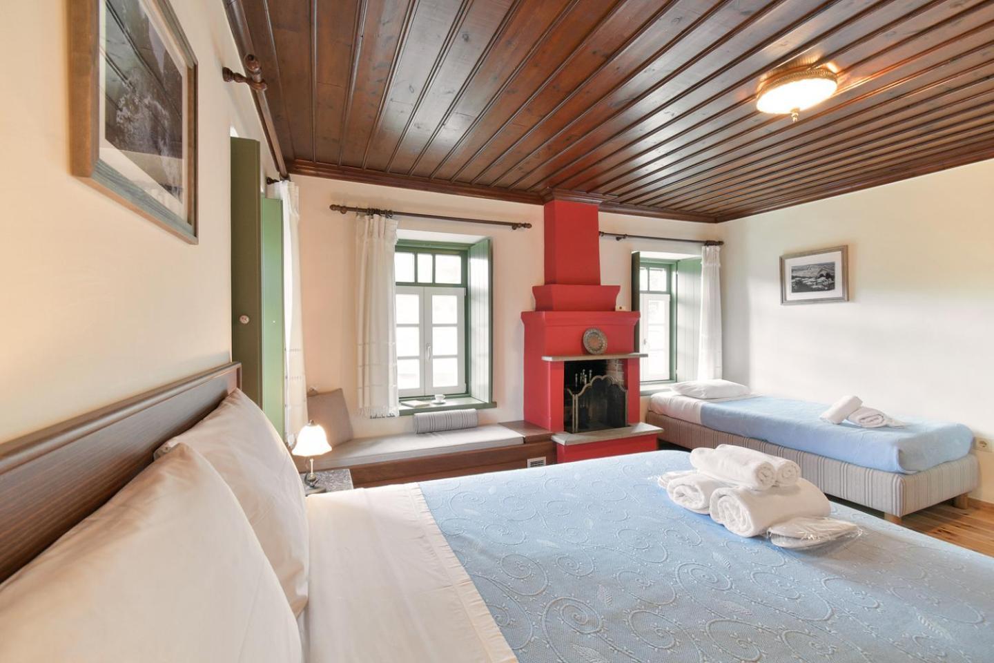 Ameliko Zagori Hotel Ano Pedina Room photo